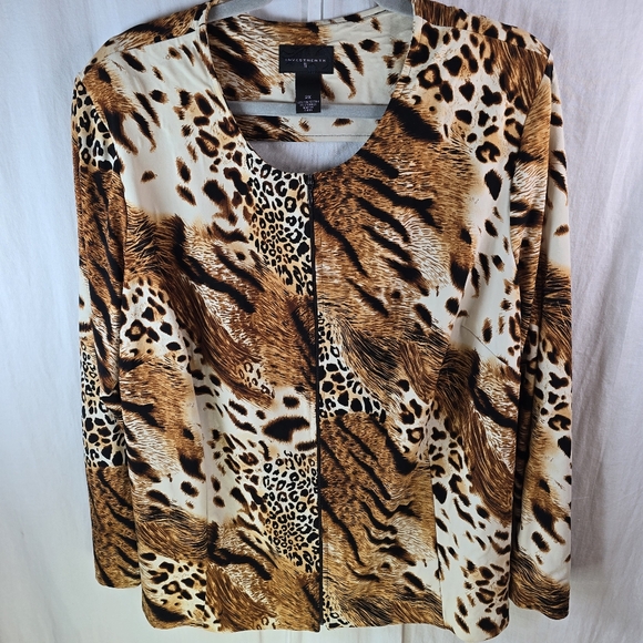 Investments Tops - Investments Animal Print Blouse size 2X_
